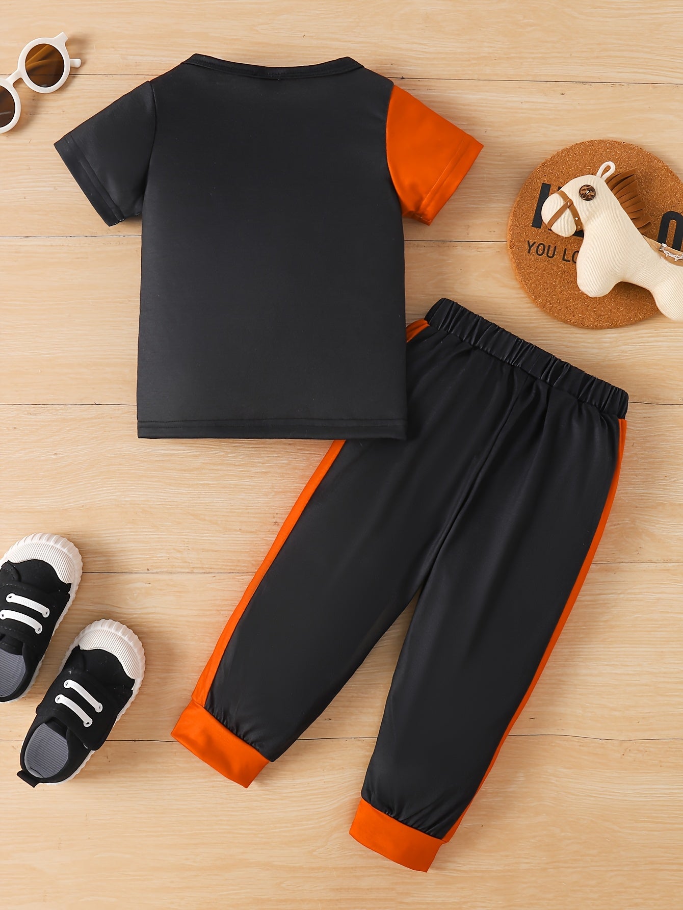 [Playful Kids Clothing] 2-Pack Boys' Cartoon Print Newborn Baby Sets - Playful Kids Clothing | "Dad + Me" & "I Love You" Hand-Drawn Graphics, Black & Orange Contrast, Short Sleeve T-Shirt & Pants, Machine Washable Spring Summ